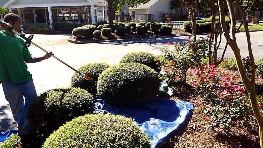Top-rated garden landscaping in Huntsville, AL - Huntsville Lawn Care