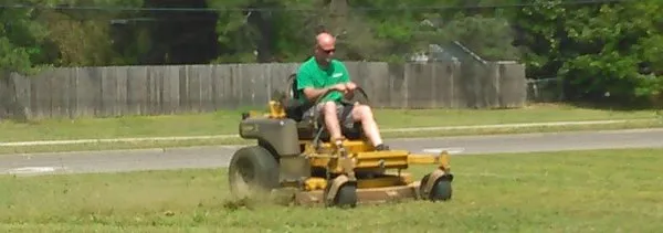 Huntsville Lawn Care Logo