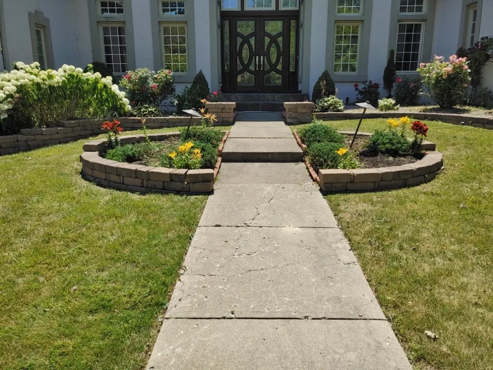 Top-rated outdoor landscaping near you across Anderson, IN - Hurd Family Landscaping Service