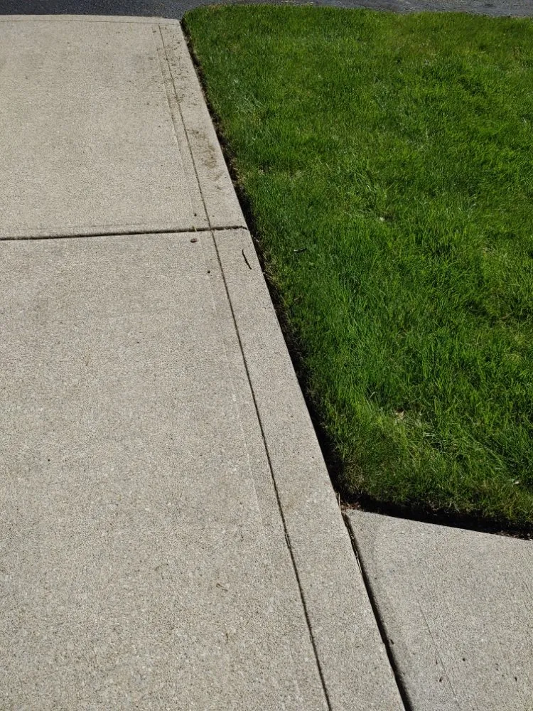 Affordable landscape installation experts serving Anderson, IN - Hurd Family Landscaping Service