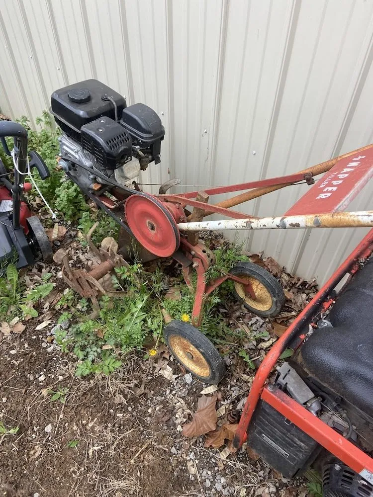 Expert yard cleanup service for beautiful yards across Hagerstown, MD - Hurd's Small Engine Repair & Landscaping