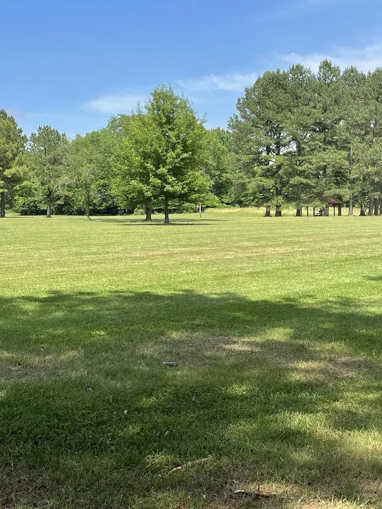 Custom outdoor landscaping for year-round maintenance in Centreville, MD by Hurlburt’s Lawn Care