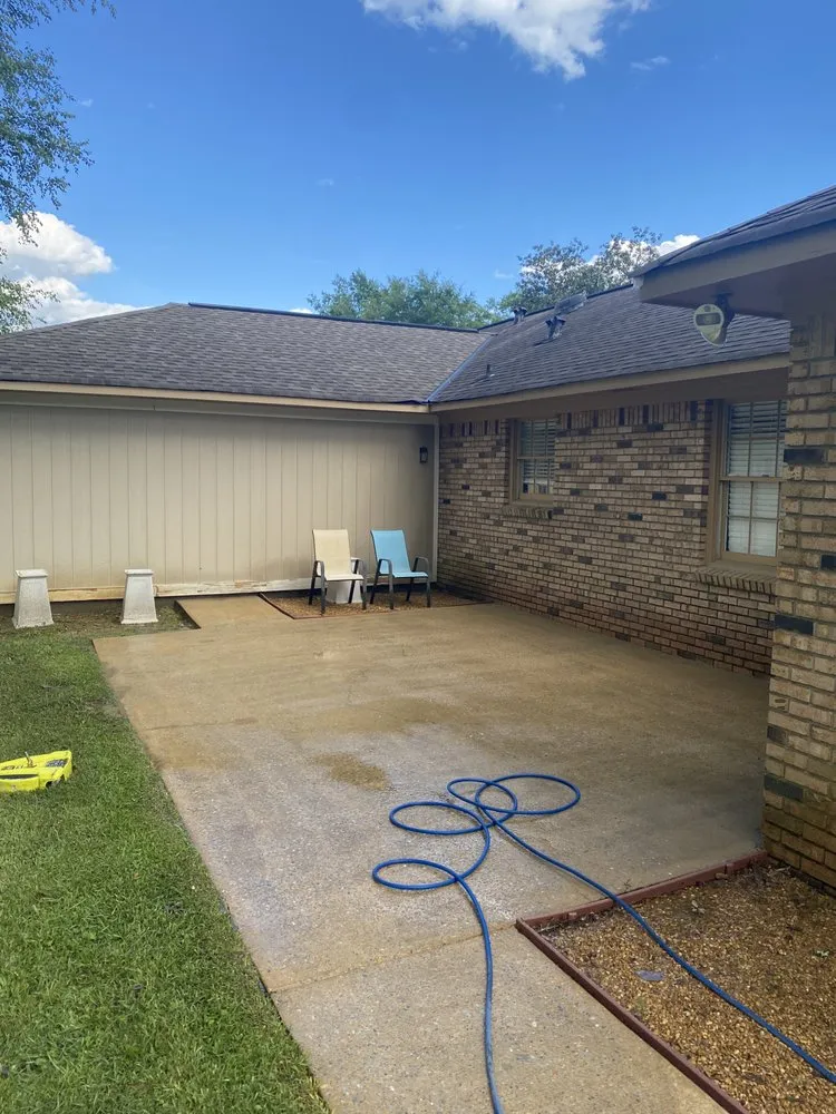 Affordable yard cleanup service in Cottondale, AL - Hurricane Landscaping