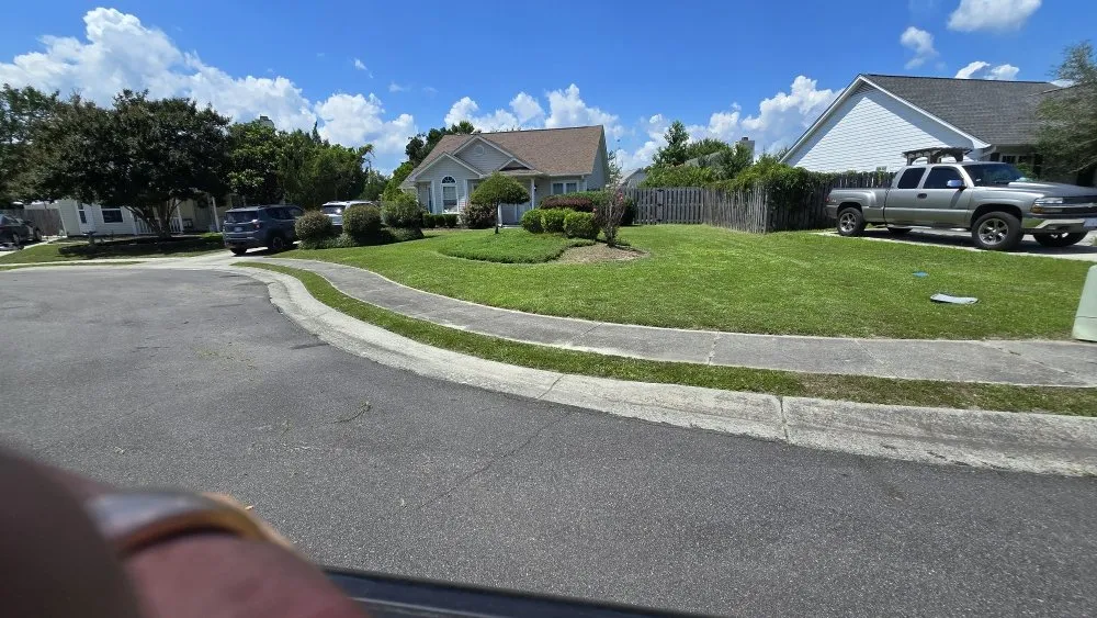 Custom garden landscaping experts serving Leland, NC - Hurricane Lawn Care