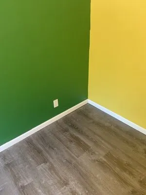 Hurst Home Solutions Logo