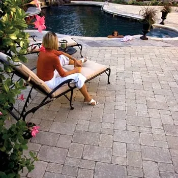 Local lawn mowing service experts serving Glenview, IL - Hurst Landscape Company