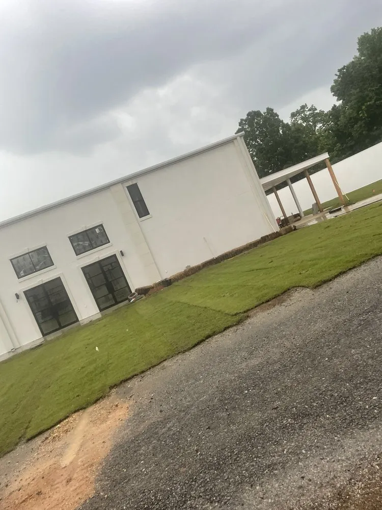 Affordable landscape design in Golden, MS - Hurst Lawn