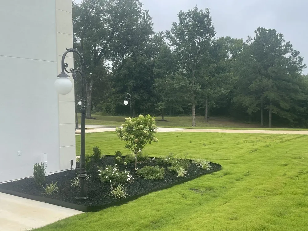 Custom garden landscaping in Golden, MS - Hurst Lawn