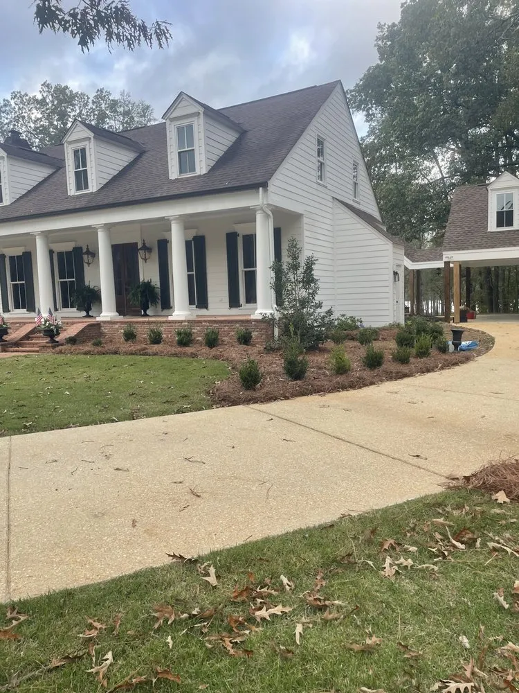 Professional landscaping services in Golden, MS - Hurst Lawn