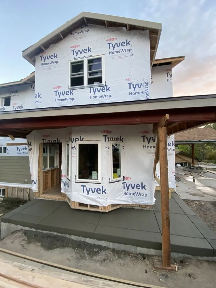 Local yard cleanup service for beautiful yards in Thornton, CO by Huskie's Concrete