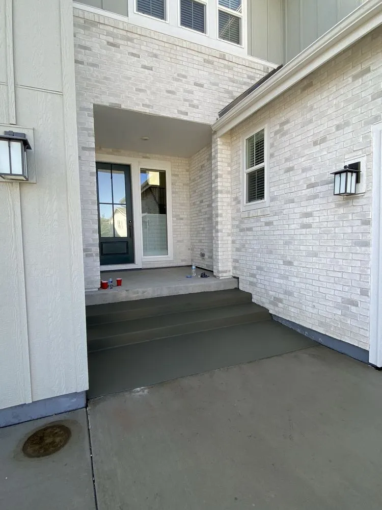 Reliable landscape installation in Thornton, CO - Huskie's Concrete