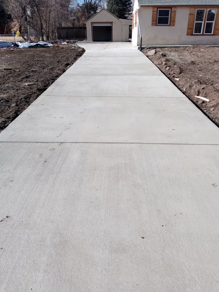 Reliable landscaping services near you in Thornton, CO by Huskie's Concrete