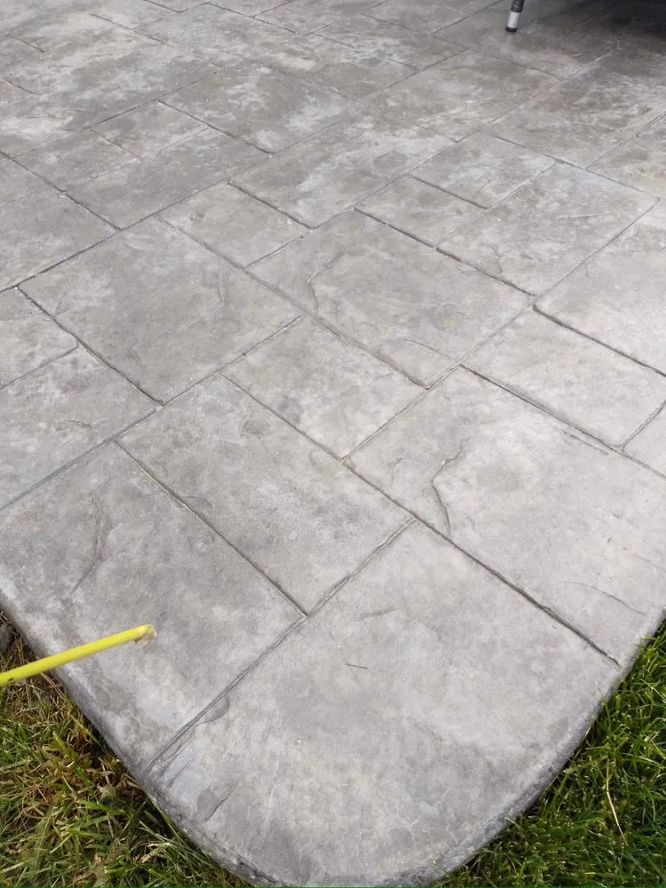 Local garden landscaping in Thornton, CO by Huskie's Concrete