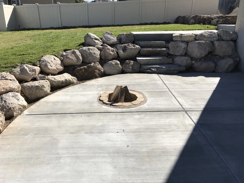 Trusted garden landscaping in Bluffdale, UT by Huskie'z Landscaping