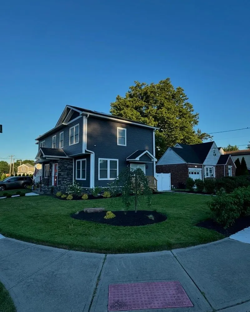 Top-rated outdoor landscaping in Fair Lawn, NJ by Husky Lawn Care