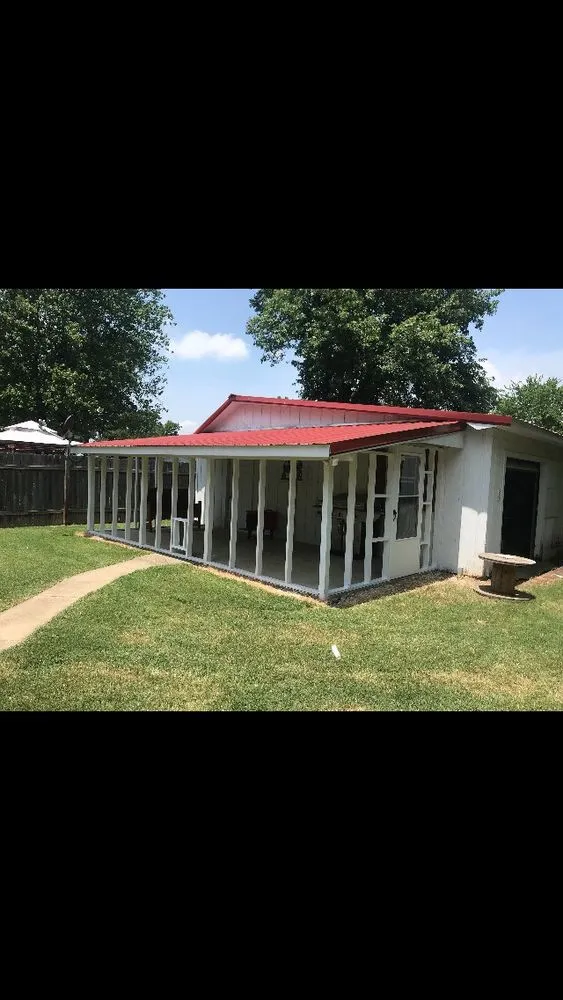 Professional yard maintenance experts serving Walker, LA - Husky Lawn Service