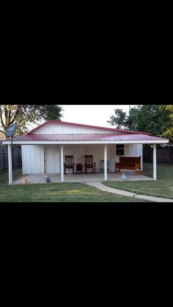 Professional lawn mowing service experts serving Walker, LA - Husky Lawn Service