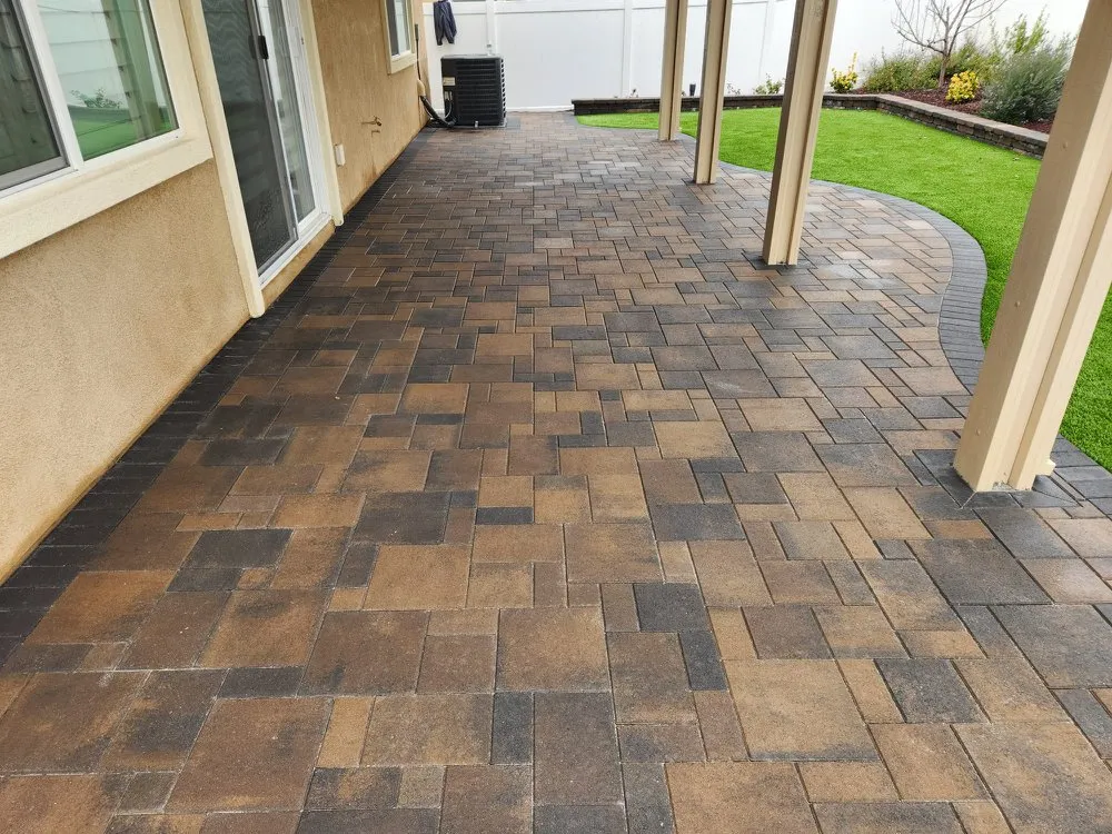 Top-rated landscape design in Murrieta, CA - Husky Pavers