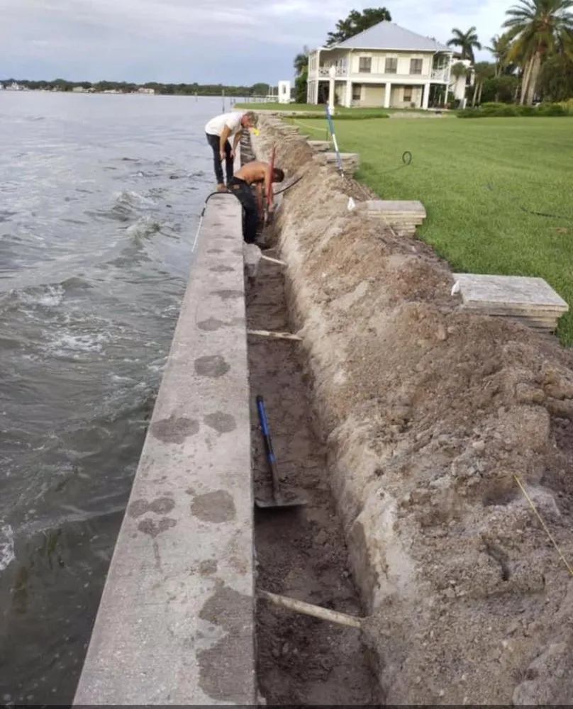 Top-rated outdoor landscaping in North Port, FL by Hustlin Landscaping