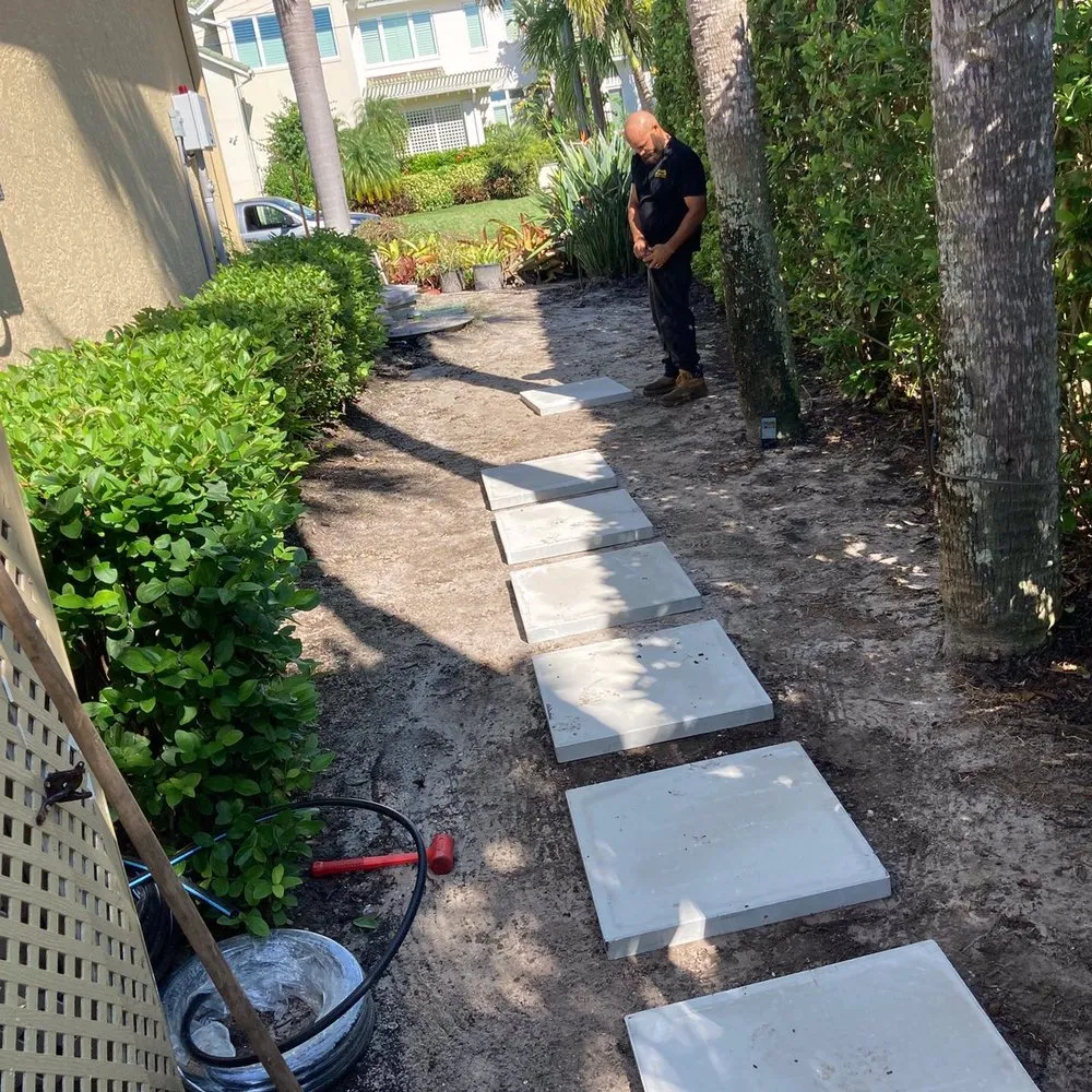 Reliable yard cleanup service in North Port, FL by Hustlin Landscaping