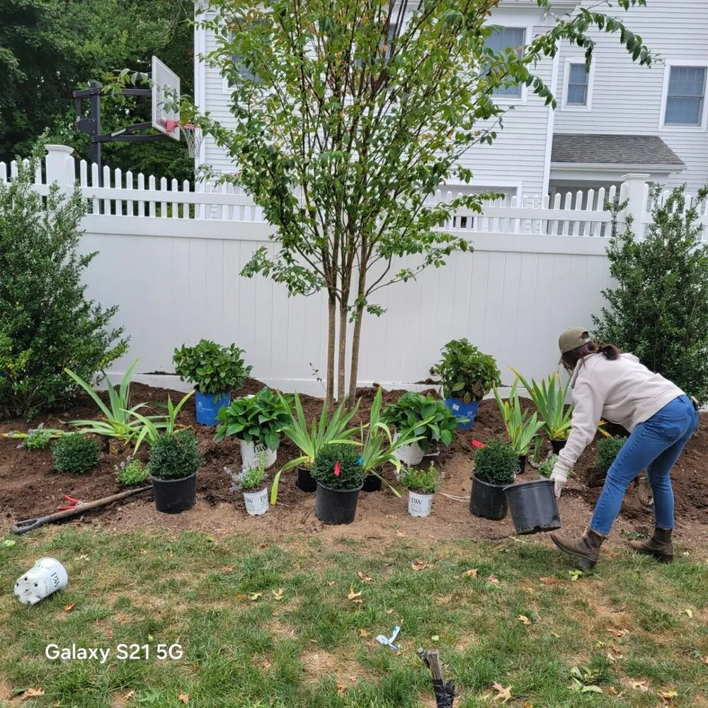 Custom residential landscaping near you across Stamford, CT - HV Landscaping Services