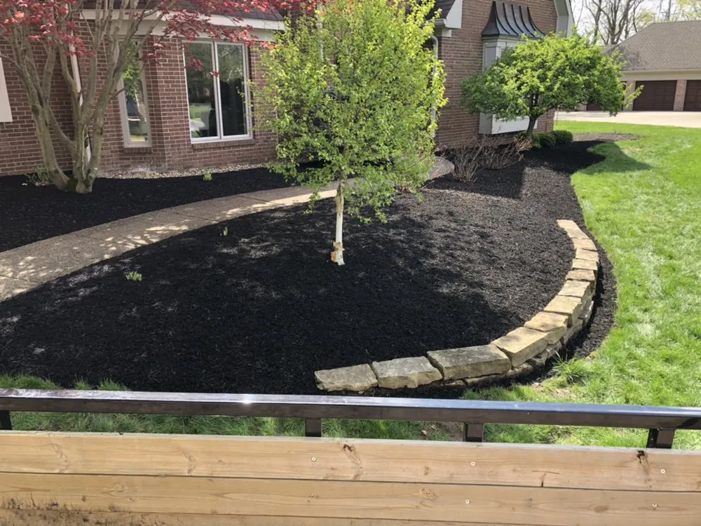 Custom yard cleanup service experts serving Avon, IN - HV Residential Services