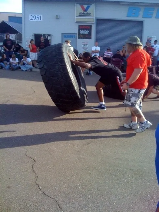 Affordable lawn care service experts serving Colton, CA - HVA Tree Care