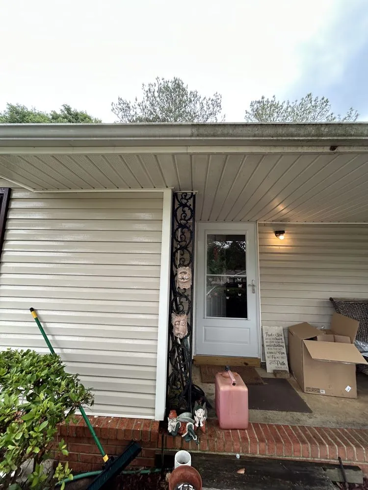 Professional yard maintenance in Hampton, GA by HWH Services