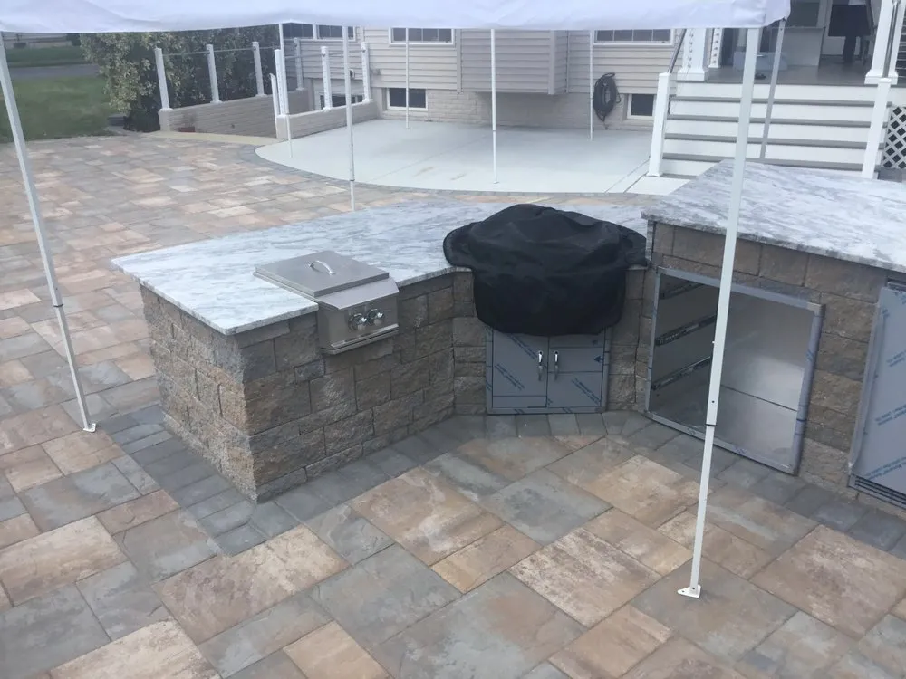 Professional lawn care service experts serving Silver Spring, MD - HWS Hardscape and Waterseal Solutions