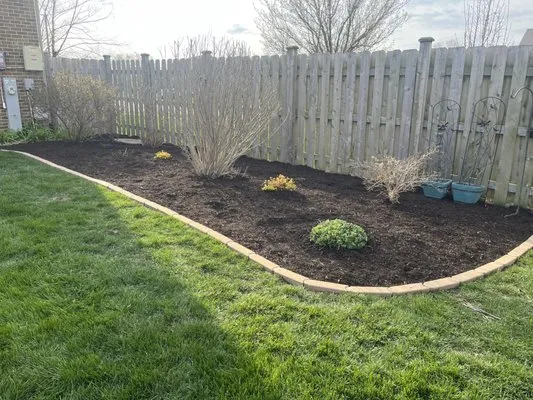 Hy Tech Landscaping Logo