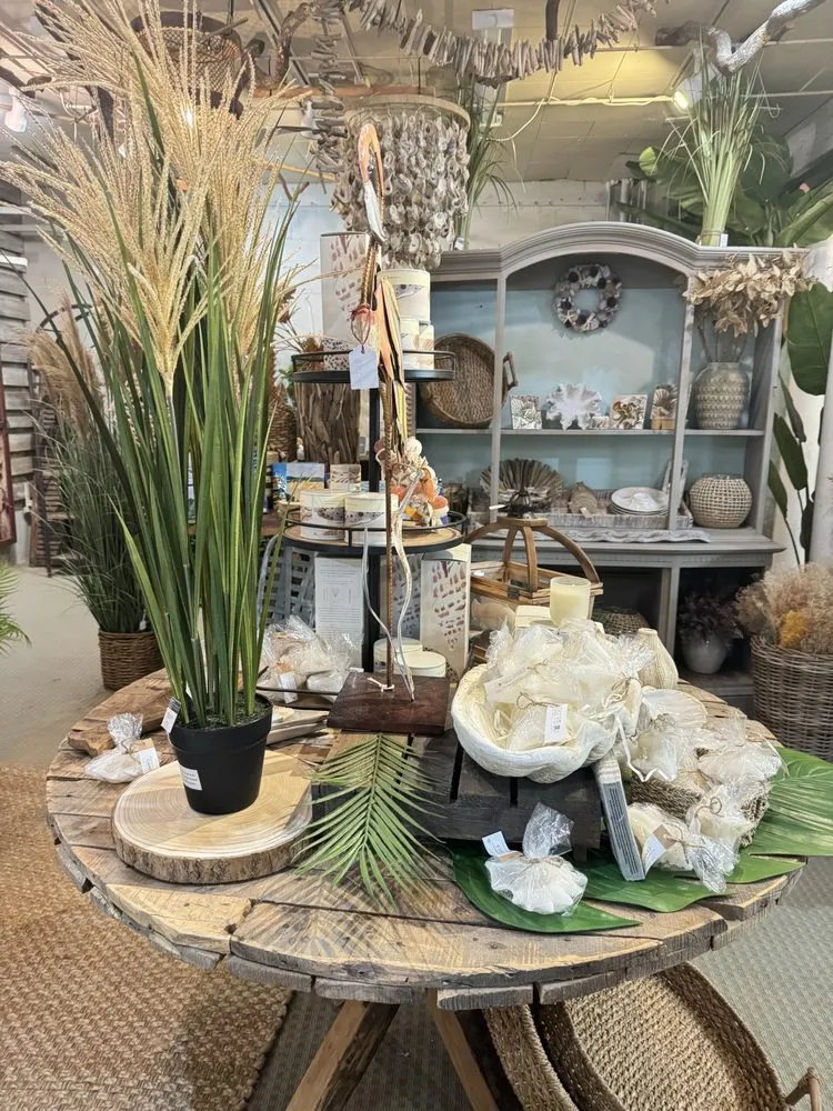 Affordable landscape installation experts serving Charleston, SC - Hyams Garden & Accent Store