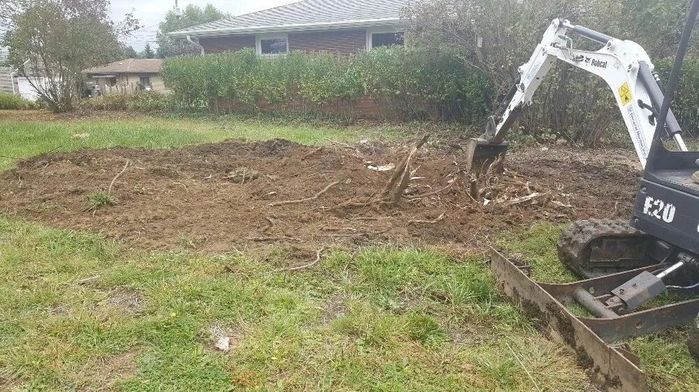 Professional lawn mowing service in Weirton, WV by Hybrid Enterprises