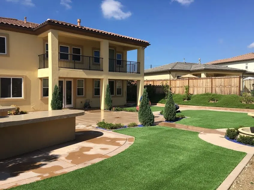 Expert residential landscaping experts serving Oceanside, CA - Hybrid Turf Corp California