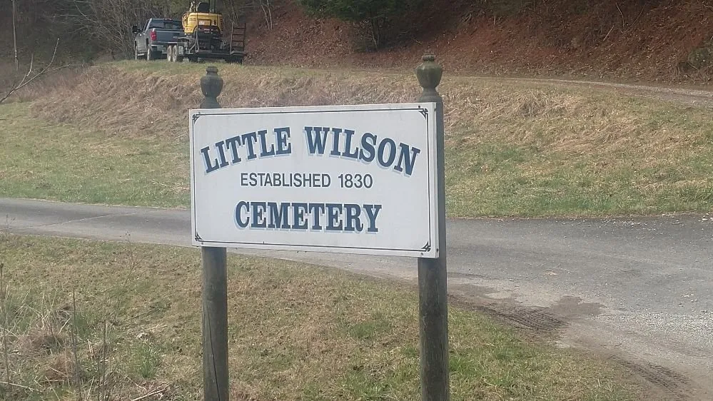 Affordable lawn mowing service for residential properties across Meadowview, VA - Hyde's Lawncare & Landscaping