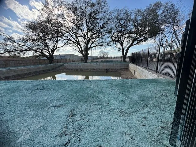 Custom residential landscaping experts serving The Woodlands, TX - Hydroseed Services