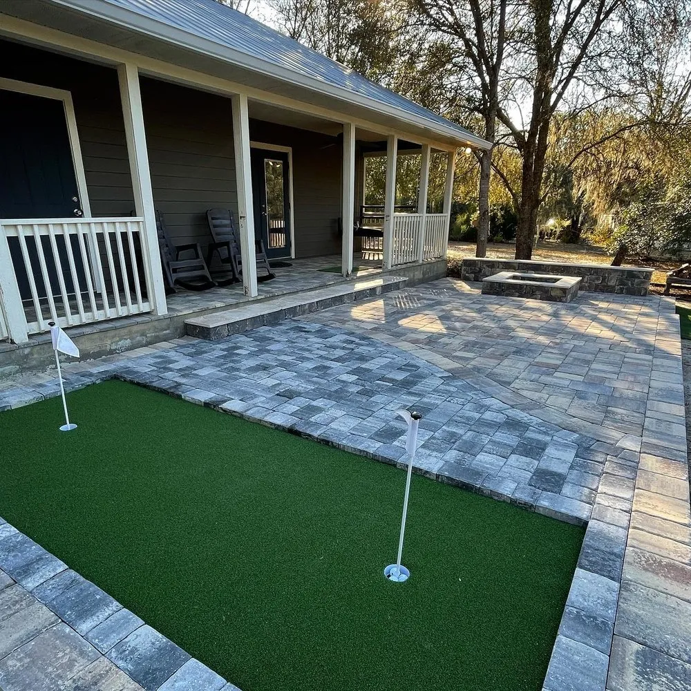 Trusted garden landscaping in Gainesville, FL by Hyer Quality Hardscape & Turf