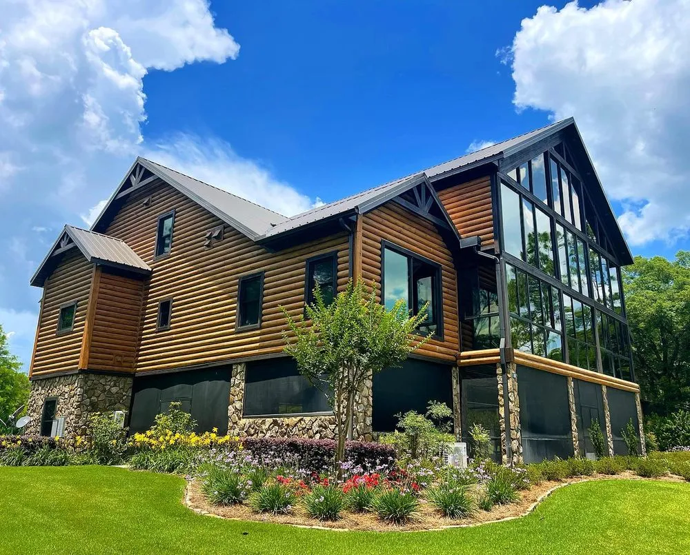 Top-rated outdoor landscaping in Gainesville, FL - Hyer Quality Hardscape & Turf