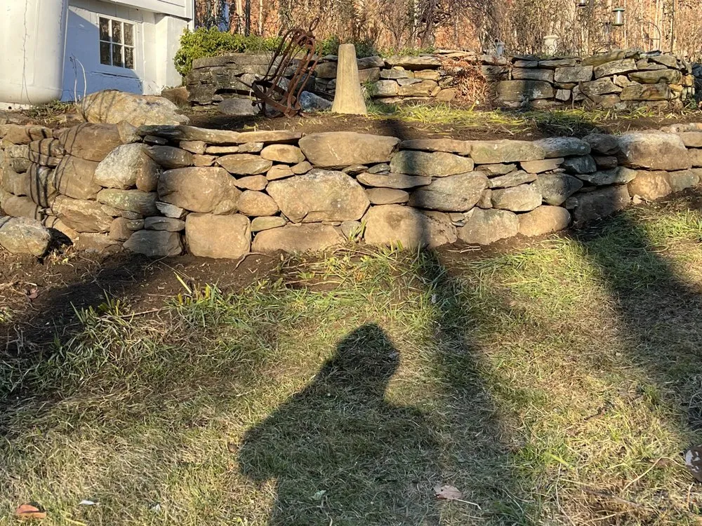 Trusted lawn care service in New Milford, CT - I & N Tree And Landscaping