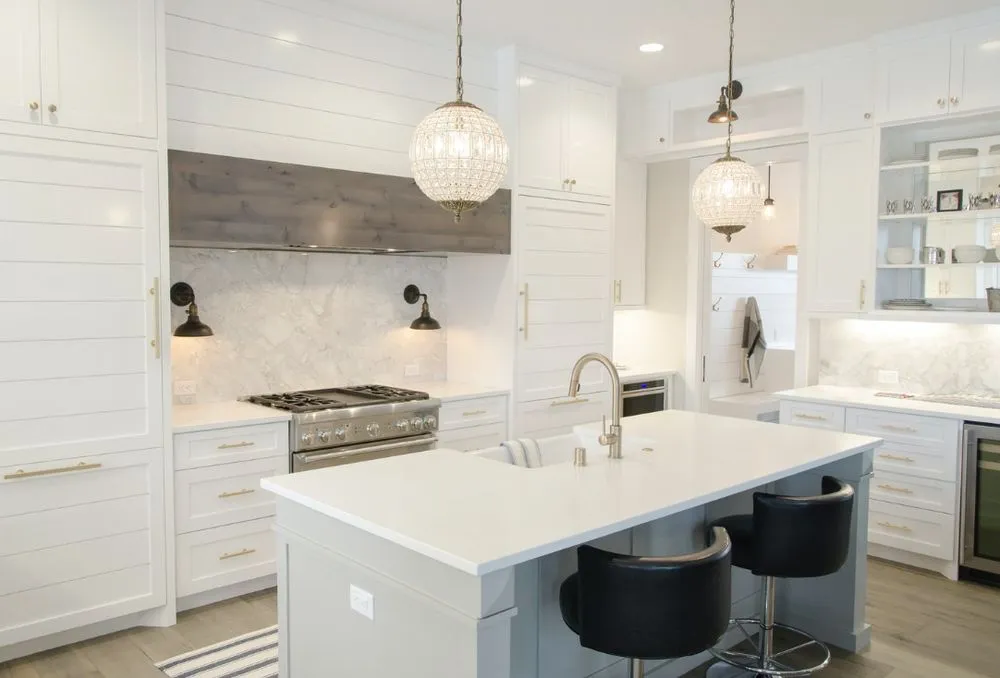 Custom lawn care service experts serving Bothell, WA - I Am The Guy Services