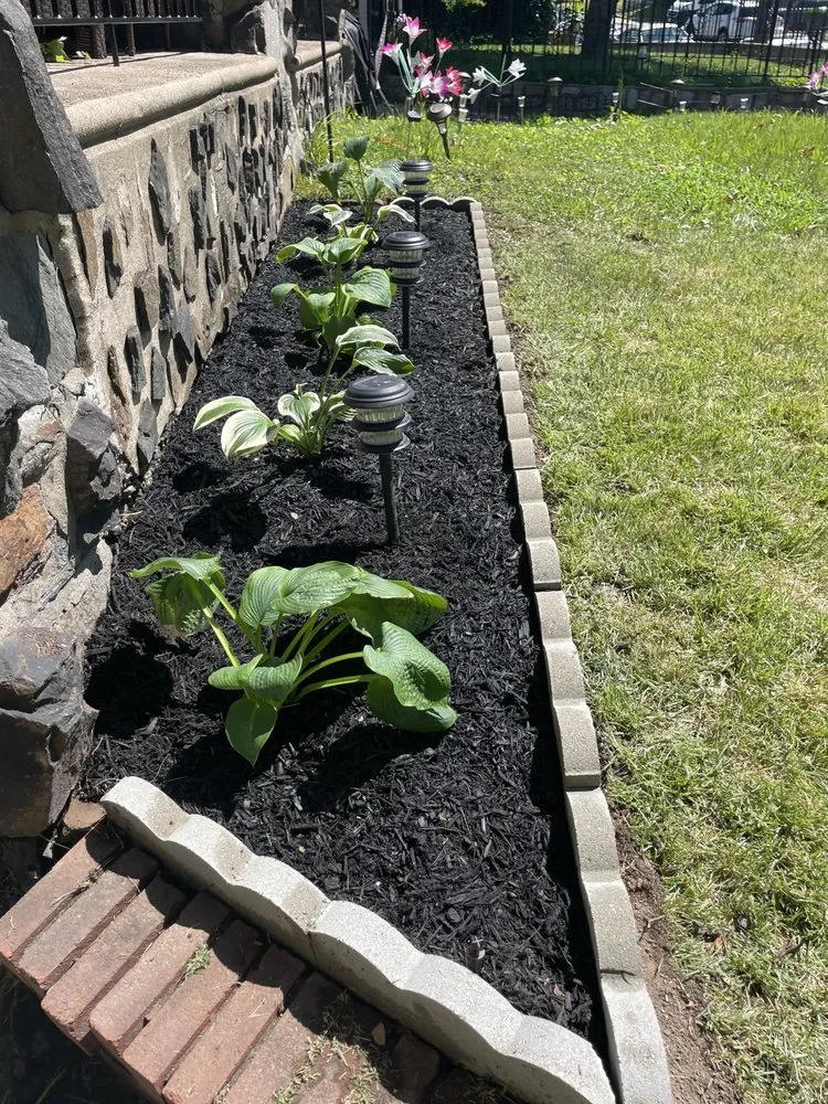 Top-rated yard maintenance experts serving Philadelphia, PA - I C S landscaping