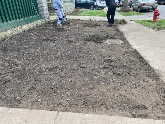 Reliable yard maintenance in Buffalo, NY by I Can Make It Happen for you