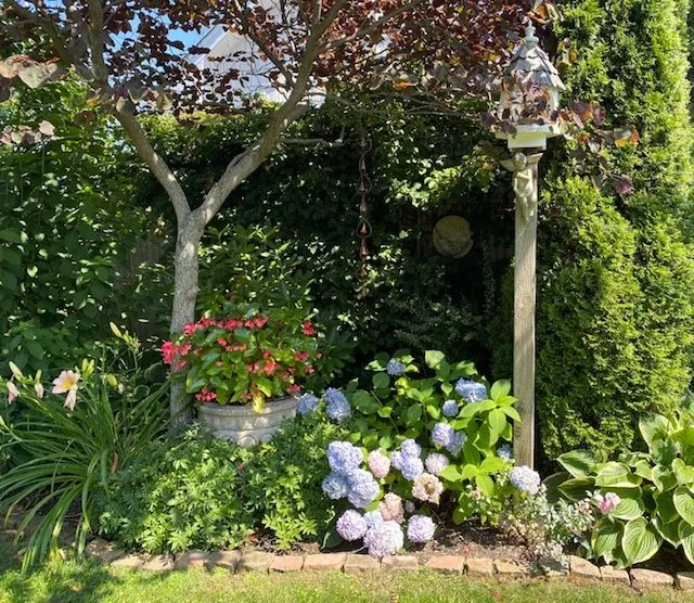 Expert landscape installation for year-round maintenance in Brightwaters, NY by I Do Weeds NY