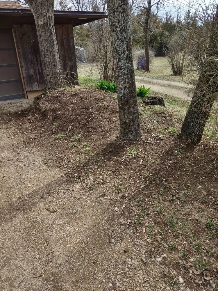 Custom lawn care service for beautiful yards in Topeka, KS by I Got Your Lawn From Now On