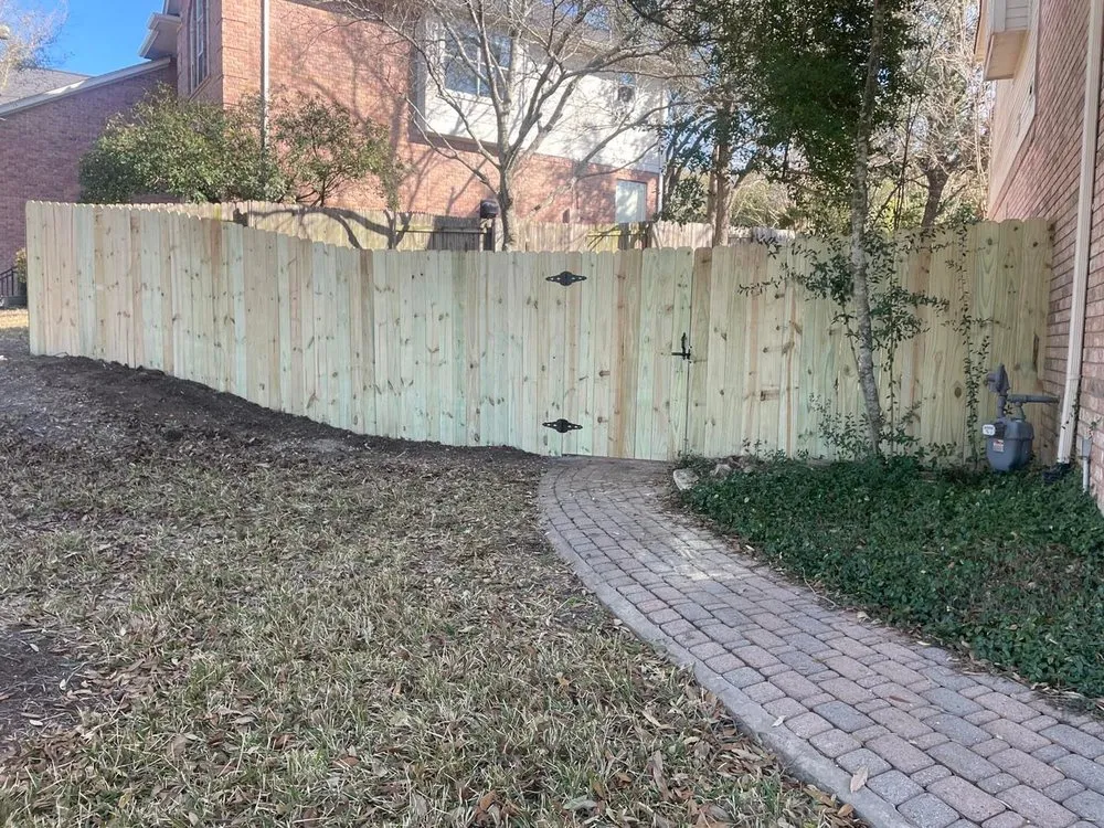 Reliable yard maintenance in Austin, TX - I Gotta Guy 4 That