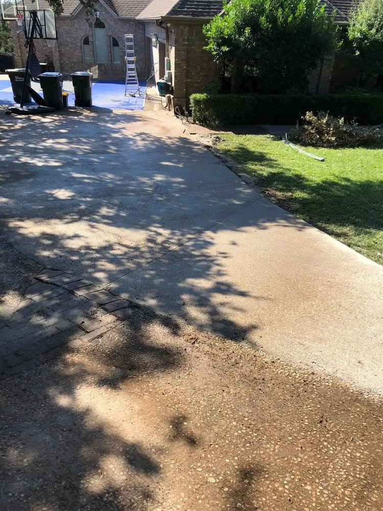 Reliable yard maintenance in Austin, TX - I Gotta Guy 4 That