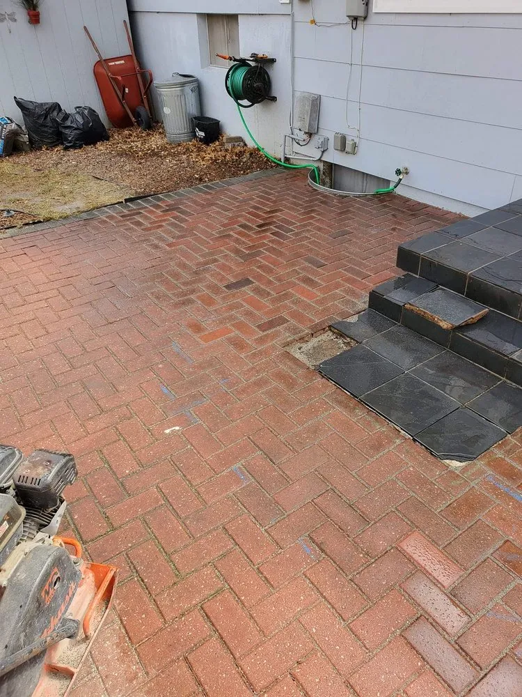 Professional landscape installation for residential properties across Blue Springs, MO - I m Your Guy