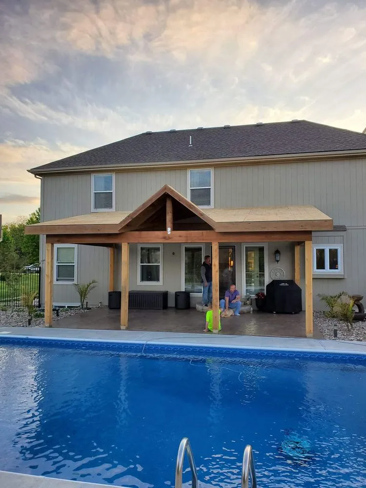 Top-rated yard cleanup service in Blue Springs, MO by I m Your Guy