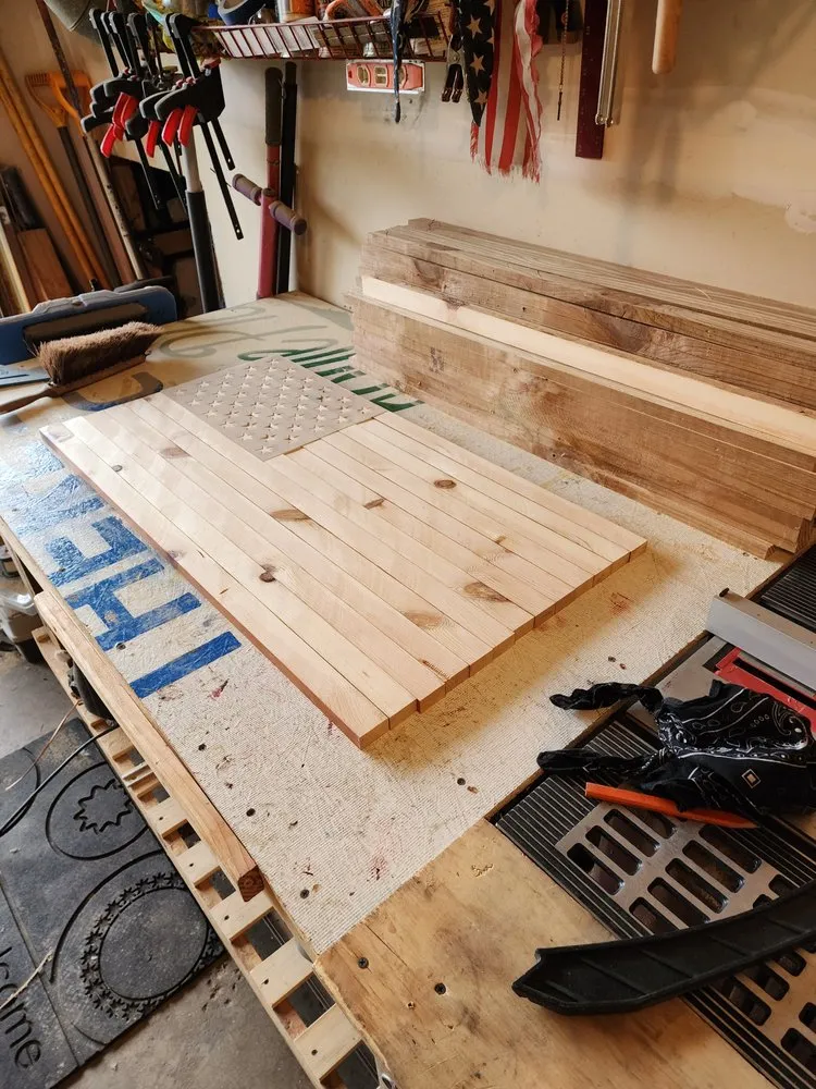 Professional garden landscaping for beautiful yards across Blue Springs, MO - I m Your Guy