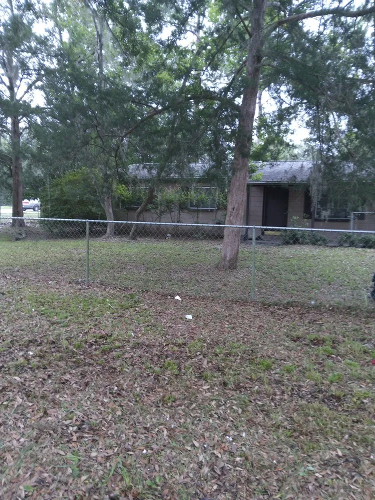 Affordable residential landscaping for year-round maintenance across Gainesville, FL - I Work For You Lawn & Landscaping