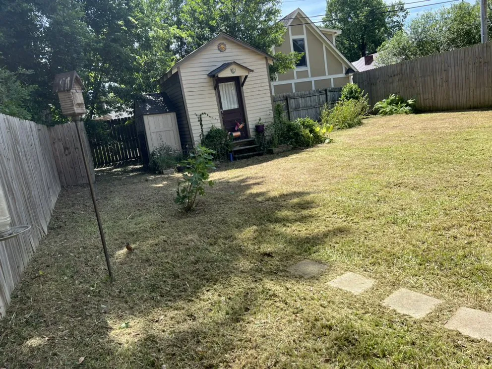 Trusted landscaping services in Memphis, TN by I&A landscaping